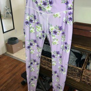 Floral Booty leggings